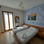 Foto Triple room with balcony