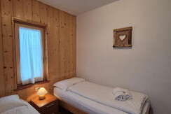 Camera con due letti