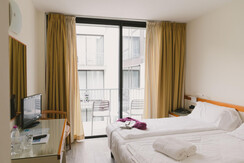 hotel-holiday-torbole-lago-di-garda-camera-interno