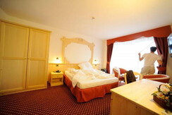 000019-family-suite-fravort-002