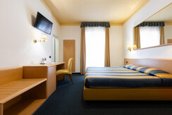 105-Hotel-brione-old-room