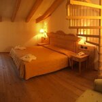  Photo of Family room