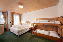 22122022-_MRP5227-HDR_LowRes