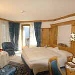  Фото Полулюкс, горячая/холодная вода, туалет, некурящий