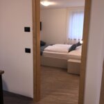  Фото Апартамент, душ и ванна, туалет, одна спальня