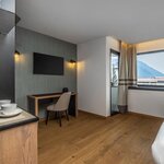  Foto von Deluxe Alpin