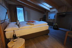 CAMERA FAMIGLIARE SUITE