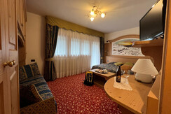 CAMERE SUPERIOR (10)