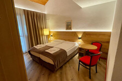 WhatsApp Image 2022-05-07 at 23.44.02 (2)