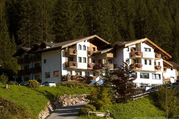 Hotel Terme Antico Bagno - Pozza - Val di Fassa