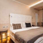 Foto di CLASSIC MATRIMONIALE