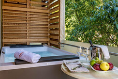 BELVEDERE CON IDROMASSAGGIO (1)