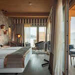 Foto di GARDEN JUNIOR SUITE CON IDROMASSAGGIO E SAUNA