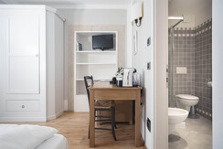 QUEEN ROOM - La Canonica Suite e Apartments - Tren