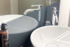 LA VILLA - Trento - Camera superior con accesso al