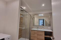 bagno cieco piano terra con lavatrice