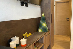 b95b5c66-c8a2-4f22-990c-1809bdba0faf