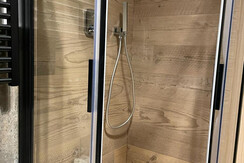 f5b00356-6410-4767-8c8b-6dacfc22862d