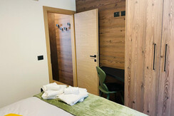 c96483fe-8ec3-46e6-8d5d-1c36d9dd3fbb