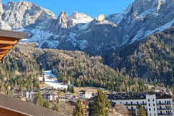 WhatsApp Image 2025-12-10 at 10.39.15r