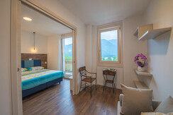 salottino camera mezzolago