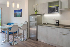 apt-pieve-top-6b62a56c