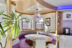 8321110B-A768-4BAF-8735-DD4136595E4D