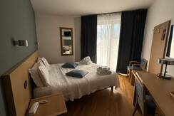 7f536455-8cad-496f-aa60-6c76af62cb21