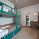 Фото 4-bed room with bunk bed and baclony