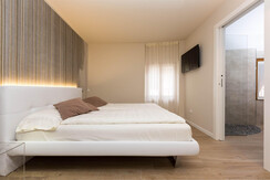 Camera_superior_pace_06