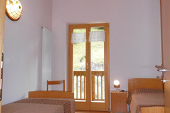 camera letti singoli con poggiolo