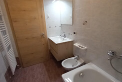 bagno app. 3 con vasca