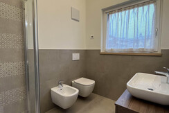 Bagno appartamento 1 mansarda