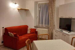 APP 2 divano letto e tavolo