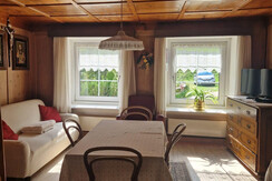 f2642987-7e54-43f5-a801-6ff9e4fc7e04