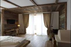 J suite Arnica20110830_PINETA_HOTELS_MG_9052