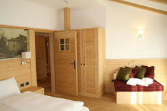 Chalet del Bosco_Pineta hotels_sute Genziana_108_V