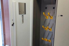 Ski locker