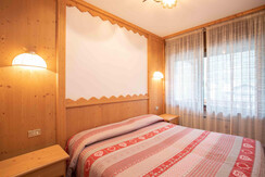 Three beds apartment double bedroom