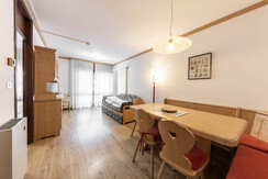 New trilo six beds apartment