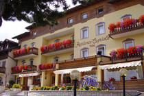 Residence Capriolo facciata | © Residence Hotel Capriolo