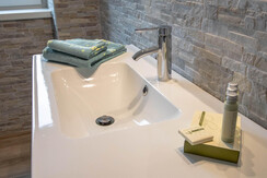 bagno lavandino app. 2 (1 of 1)