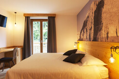 KgA46SQyU4tMTzguzn8kqavouibobEfTR4tPRAEe