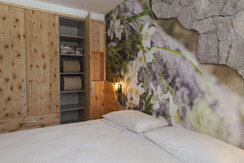 VhvJ849NPb9NhOc59HQ0zlWaH2FiWbrXPKfCwIOh