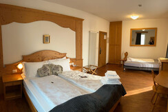 WhatsApp Image 2025-02-19 at 11.55.23 (4)