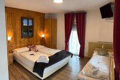 WhatsApp Image 2025-02-19 at 11.55.22