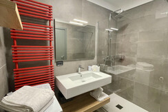 Rivacentro_2_camera_bagno