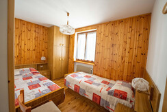 App 7 - Camera due letti singoli