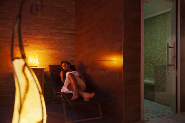 Hot_Romanda2022_53_bassa