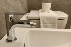 205 SAN ROCCO APARTMENTS_BAGNO